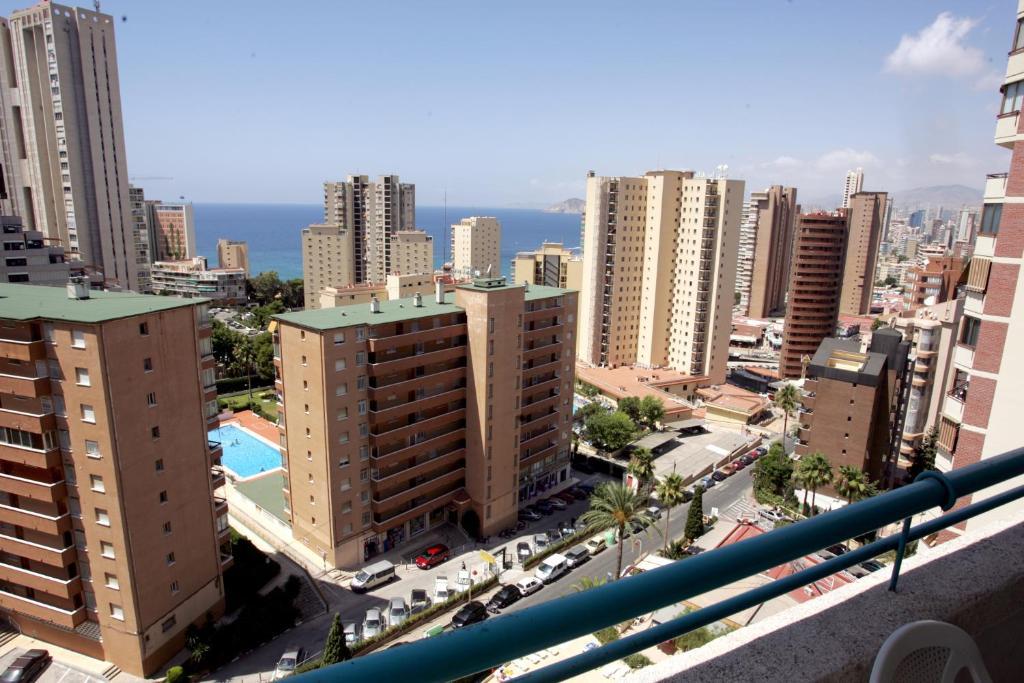 Torres Gardens-Fincas Бенидорм Номер фото